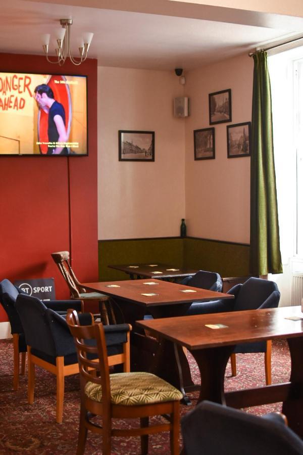 فندق The Crown And Woolpack Long Sutton  المظهر الخارجي الصورة